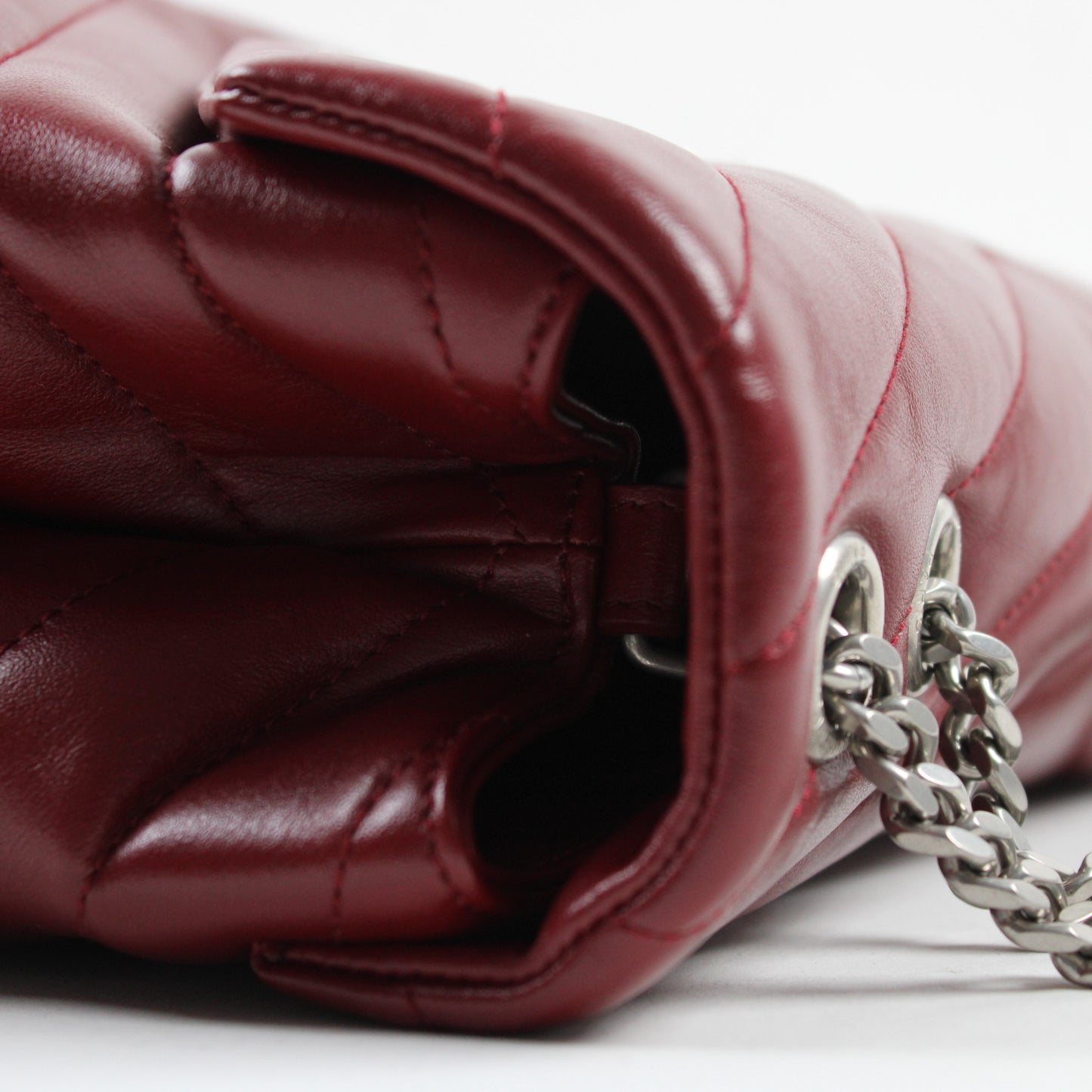 Saint Laurent Lou Lou Media