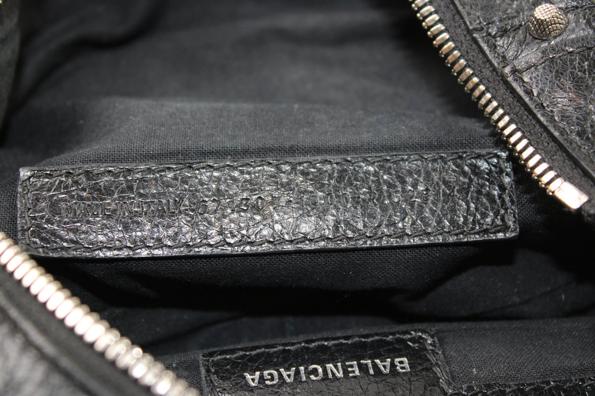 Balenciaga Le Cagole Small