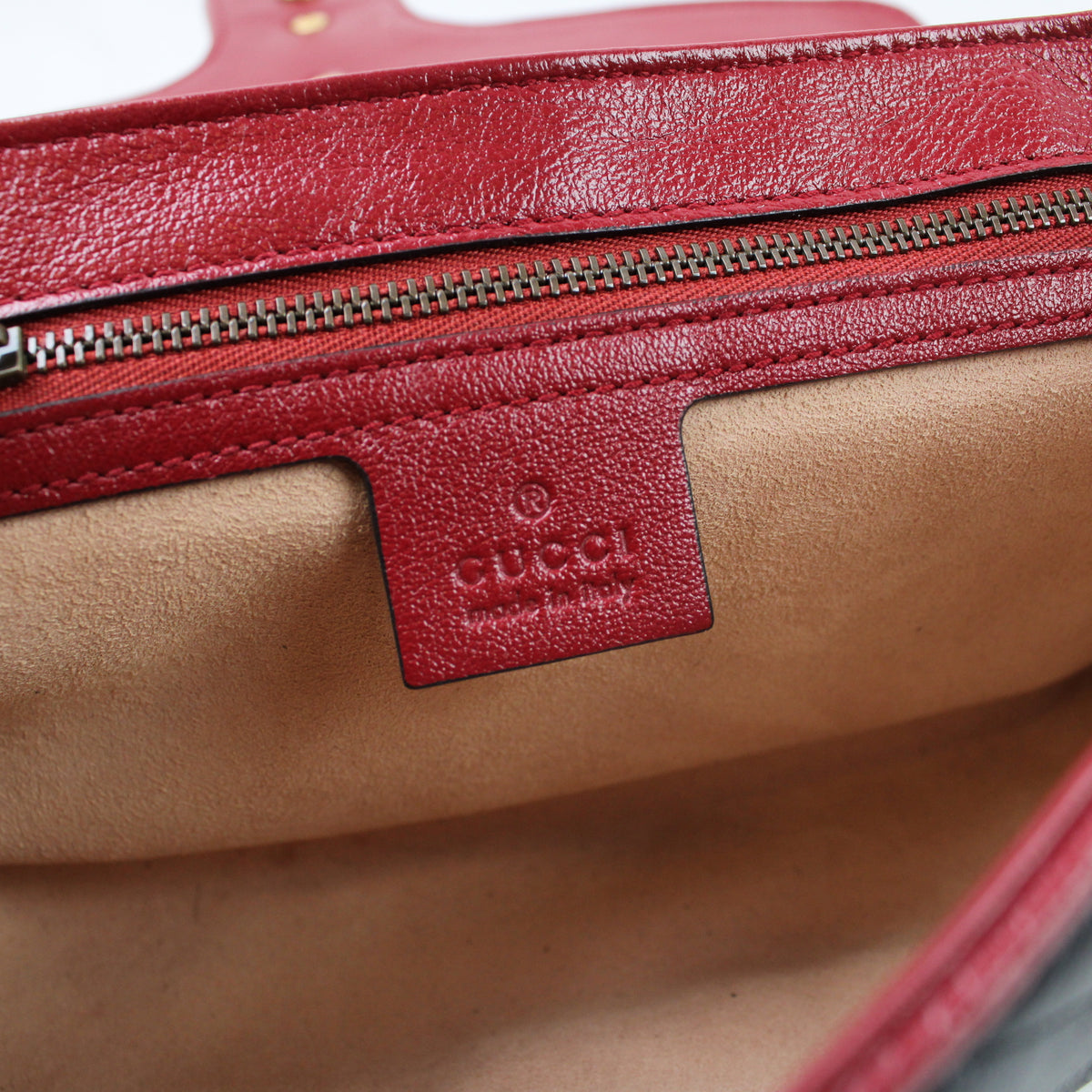 Gucci GG Marmont Media