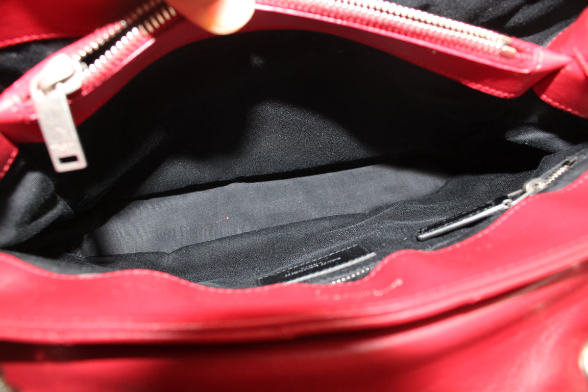 Saint Laurent Lou Lou Media