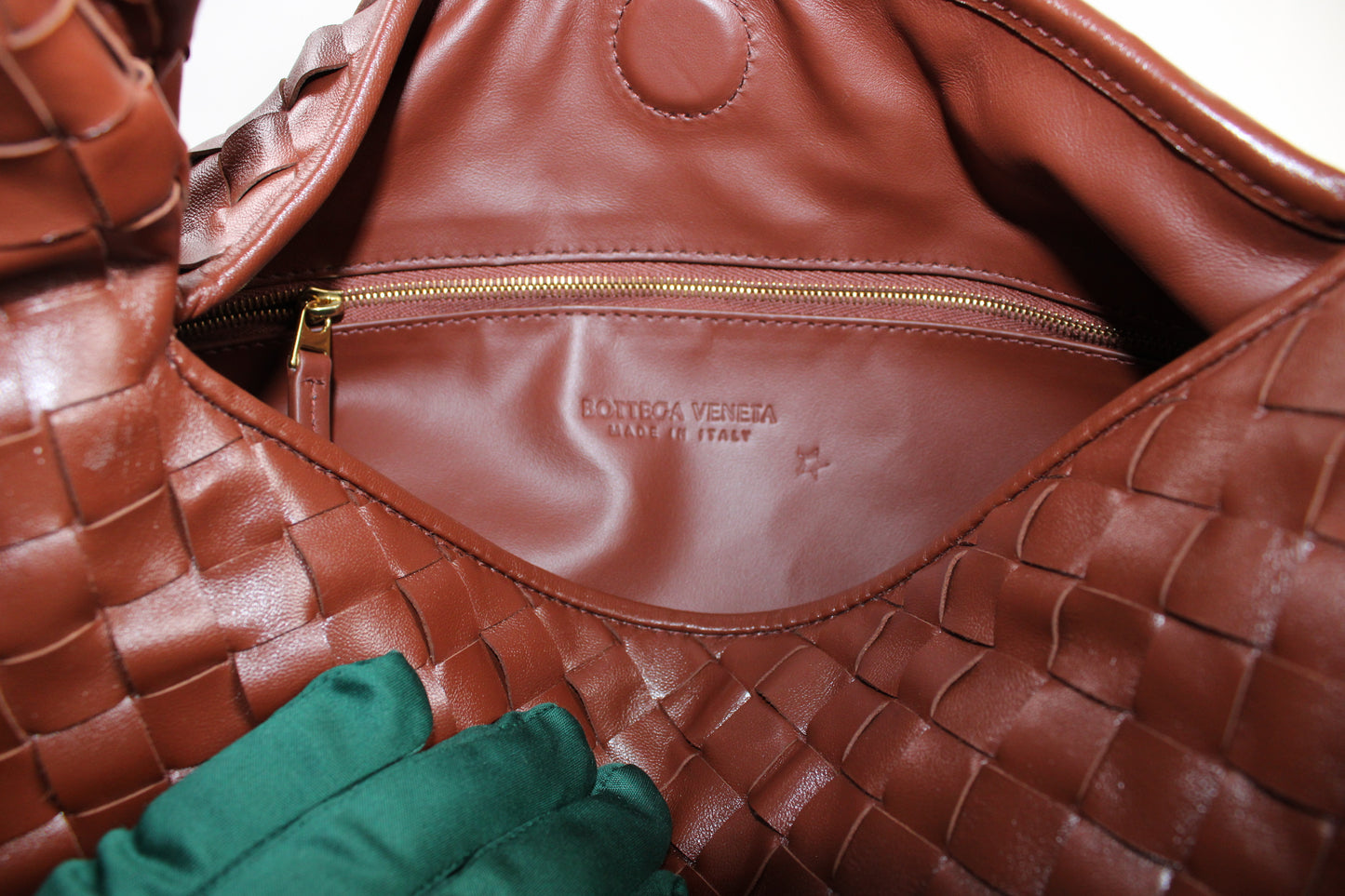 Bottega Veneta Hop Media