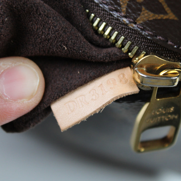Louis Vuitton Pochette Metis