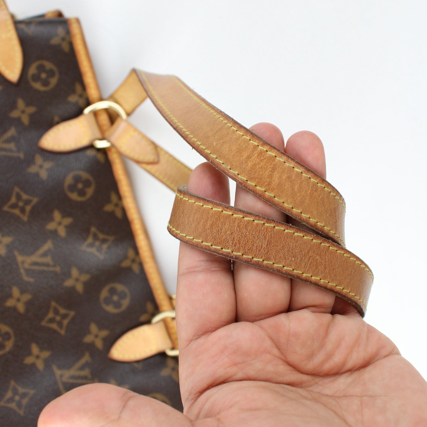 Louis Vuitton Batignolles Monogram
