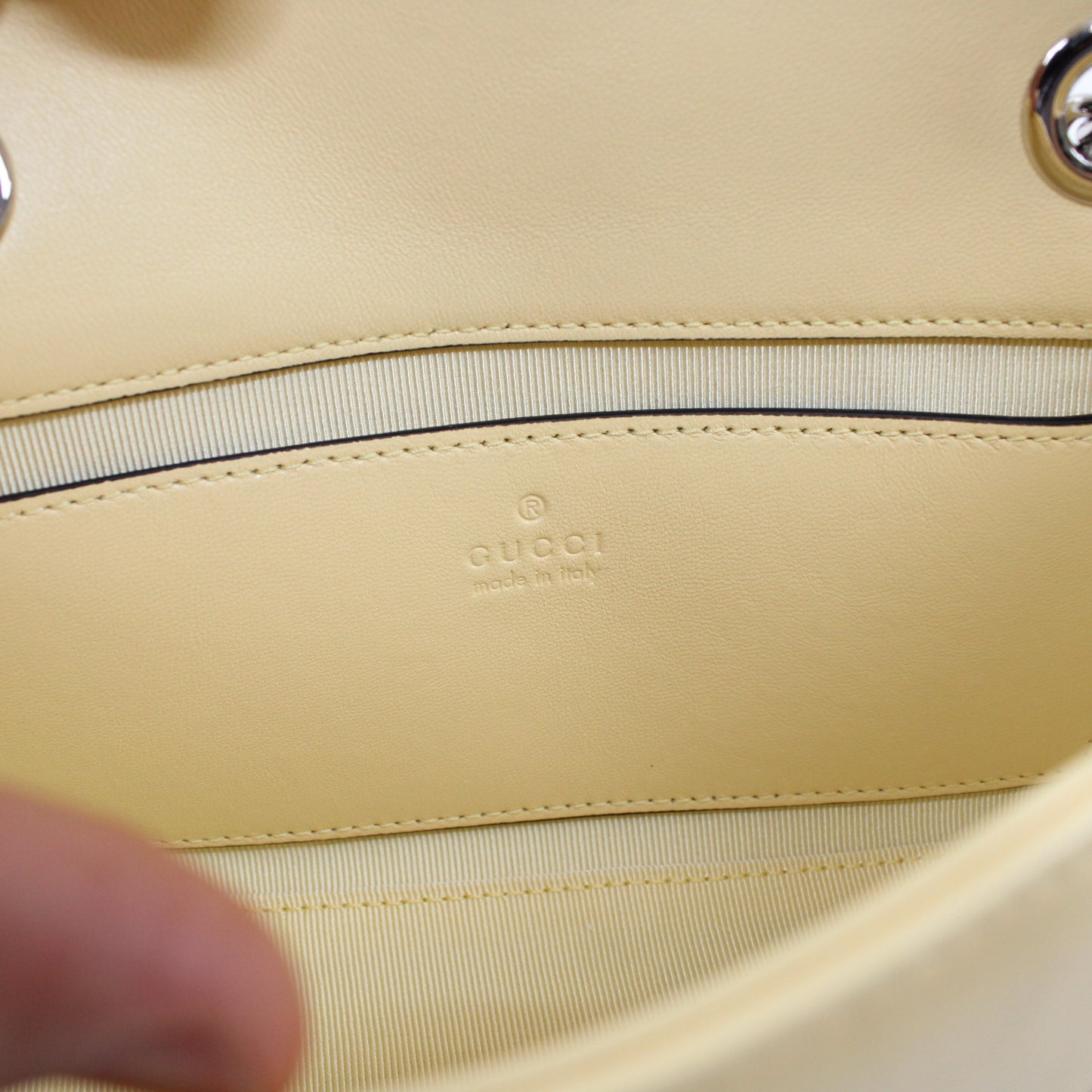 Gucci GG Marmont Piccola