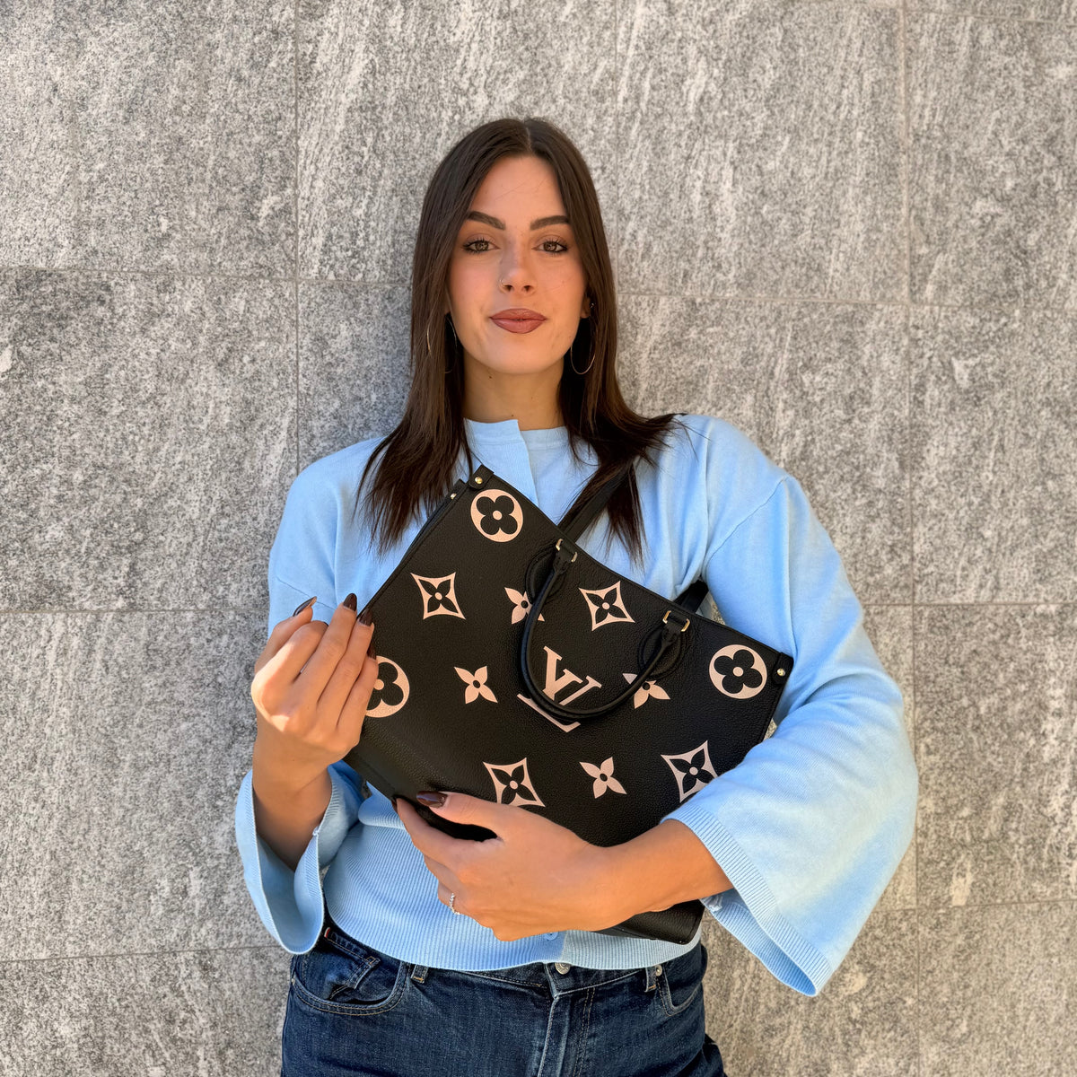 Louis Vuitton OnTheGo MM