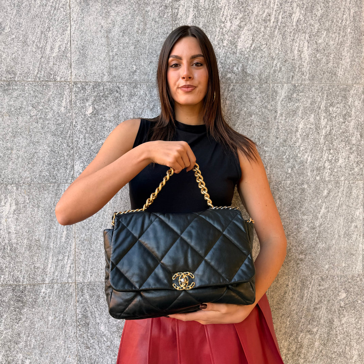 Chanel 19 Maxi