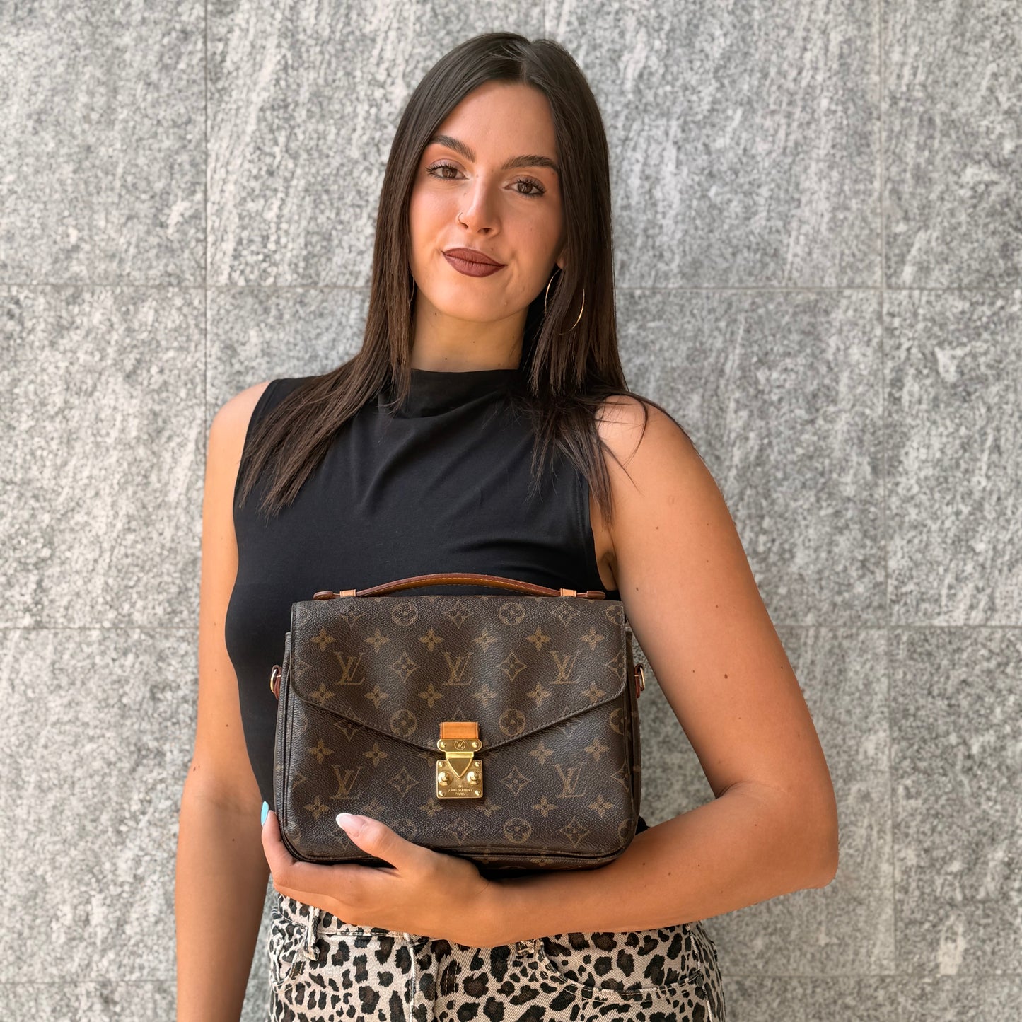 Louis Vuitton Pochette Metis Monogram