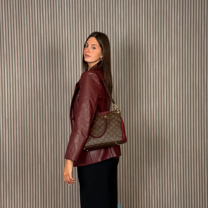 Louis Vuitton Pallas MM