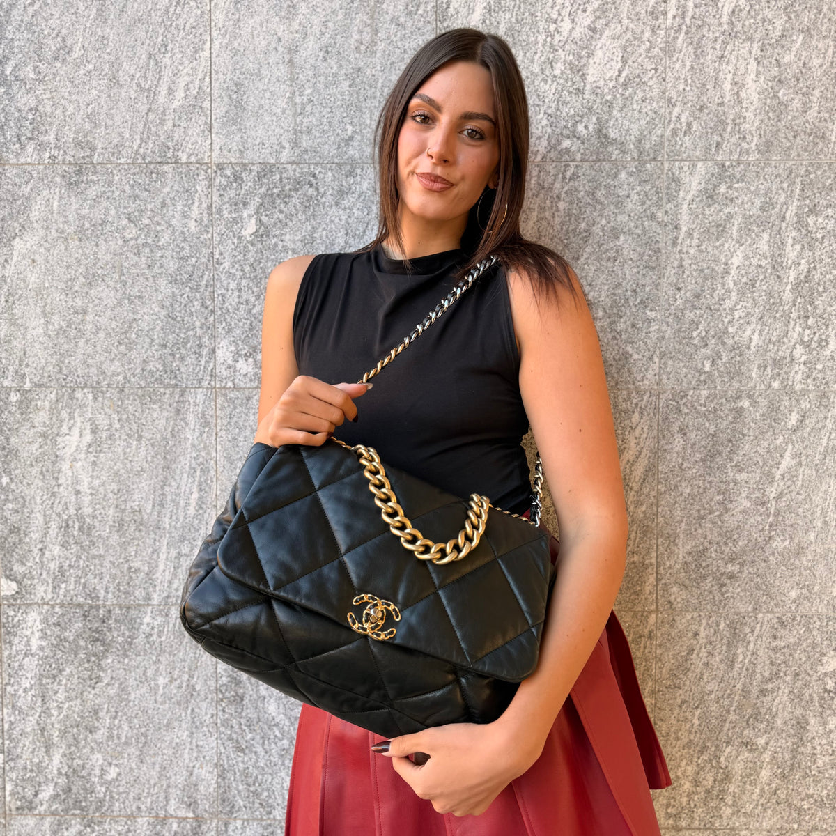 Chanel 19 Maxi