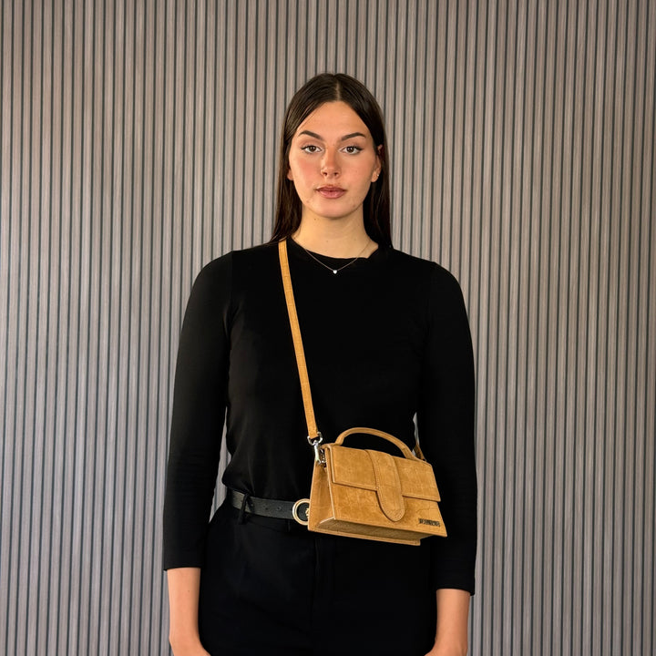 Jacquemus Le Grand Bambino