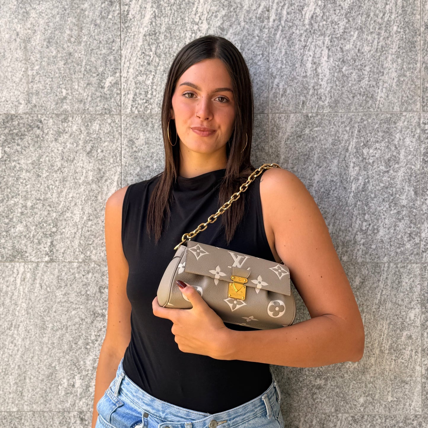 Louis Vuitton Pochette Favorite Empreinte Bicolore