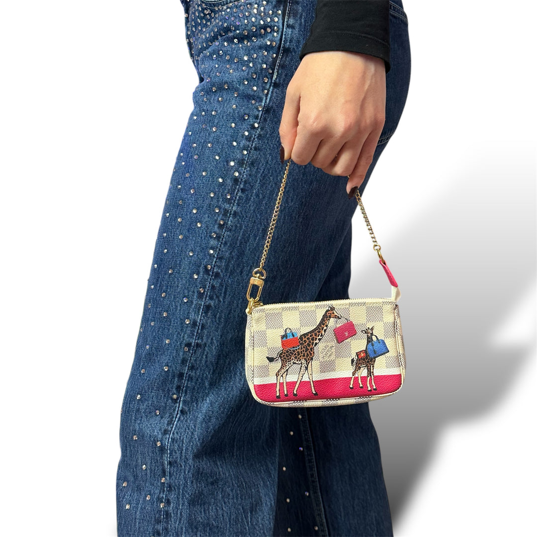 Louis Vuitton Mini Pochette Accessories Giraffe