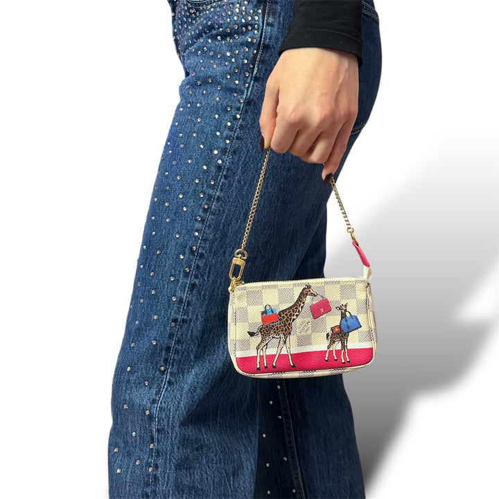 Louis Vuitton Mini Pochette Accessories Giraffe
