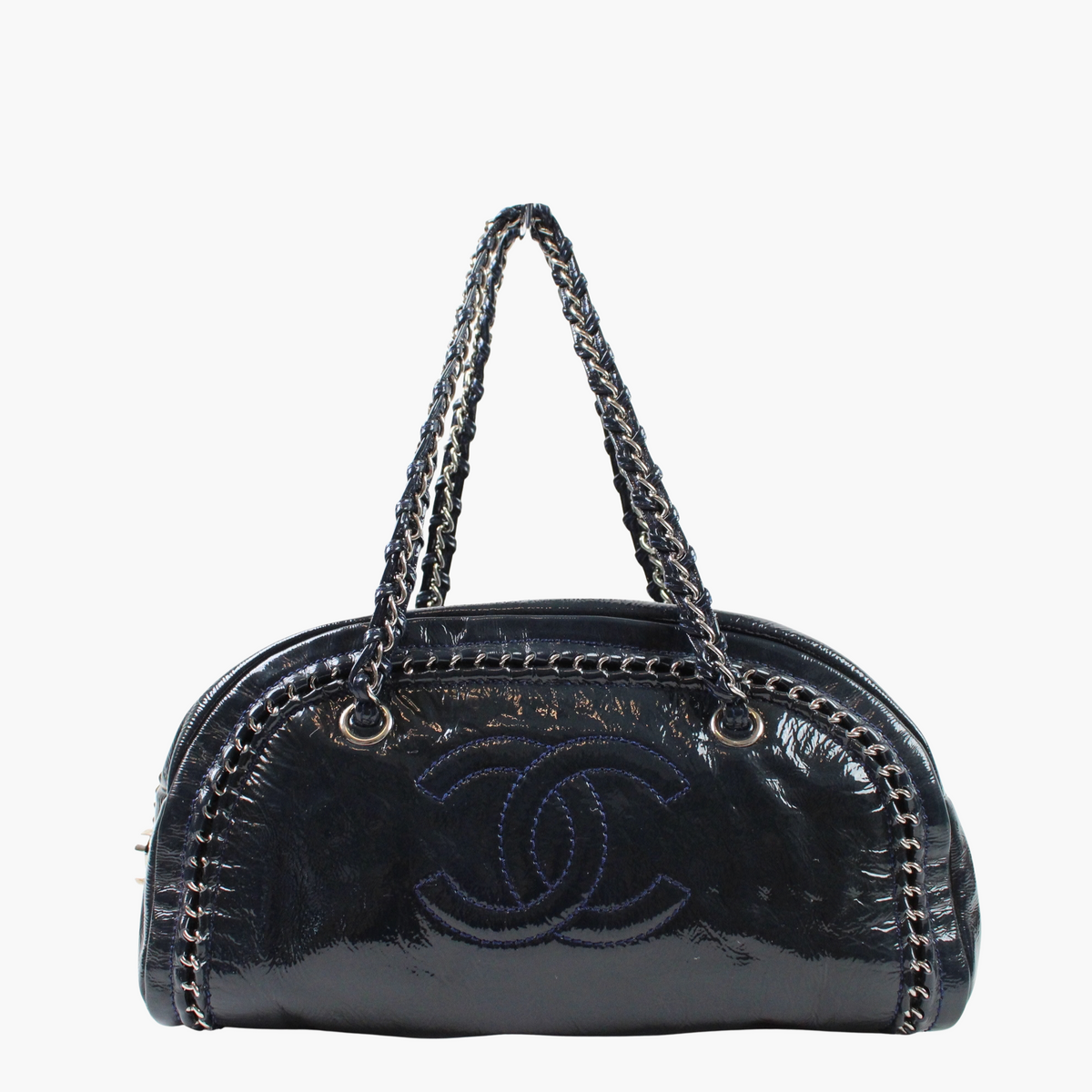 Chanel Luxe Ligne Bowler Bag In Vernice
