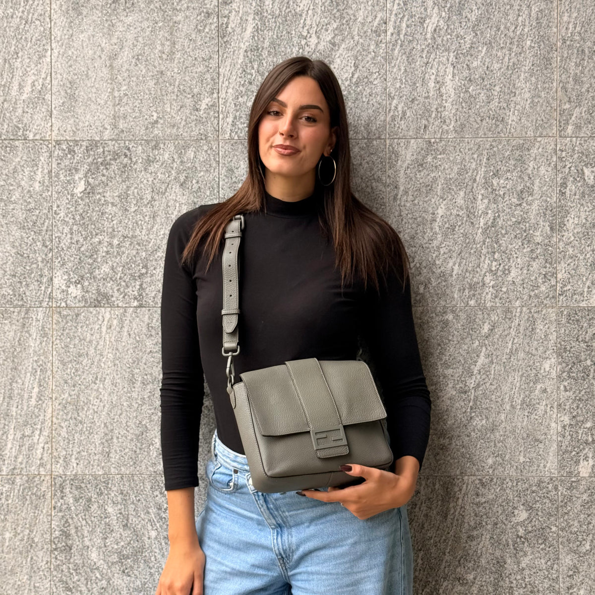 Fendi Baguette Messenger Media