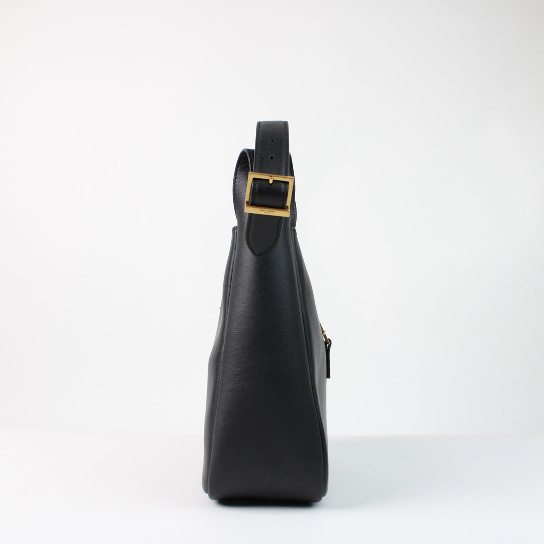 Saint Laurent Le 5 à 7 Soft Small