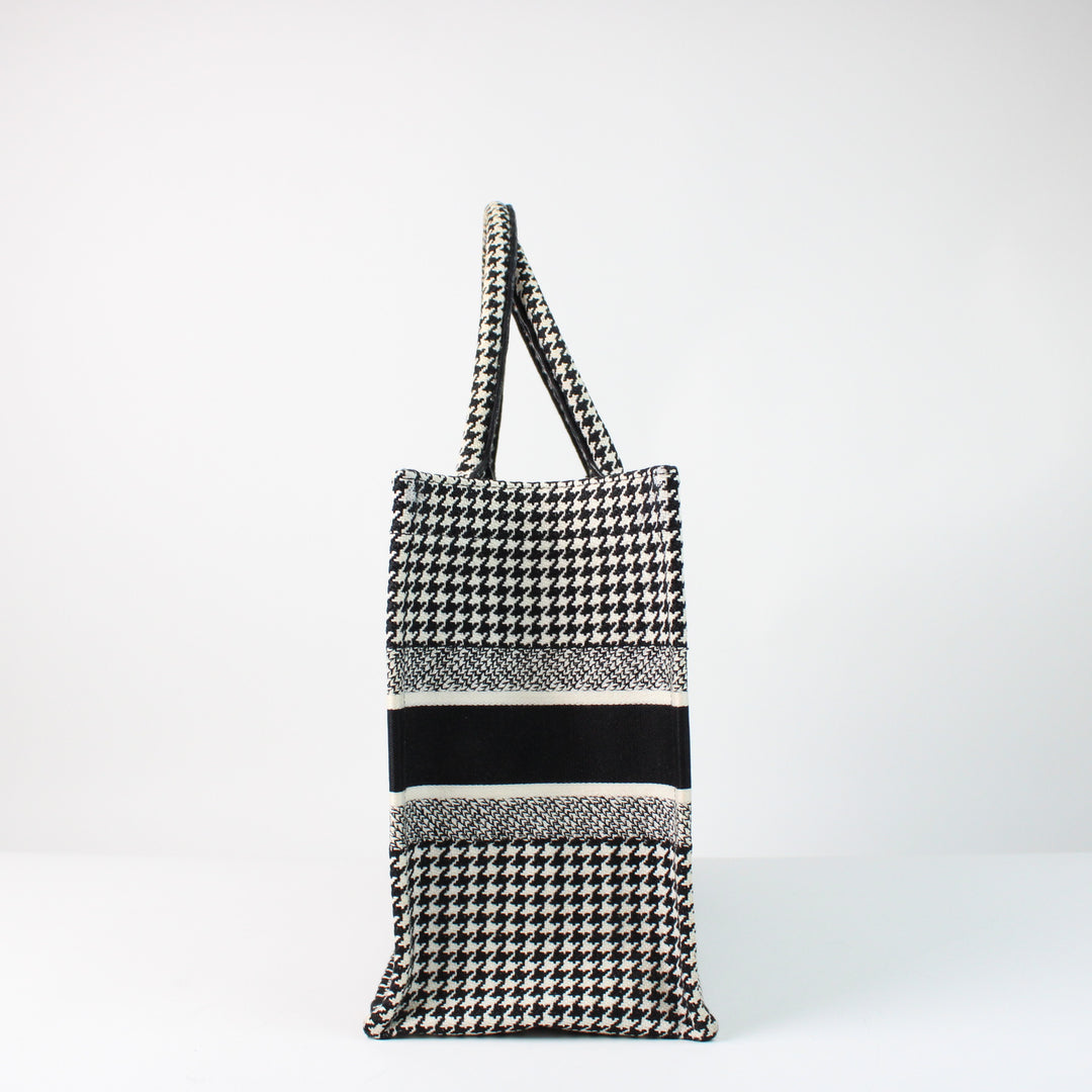 Christian Dior Booktote Media