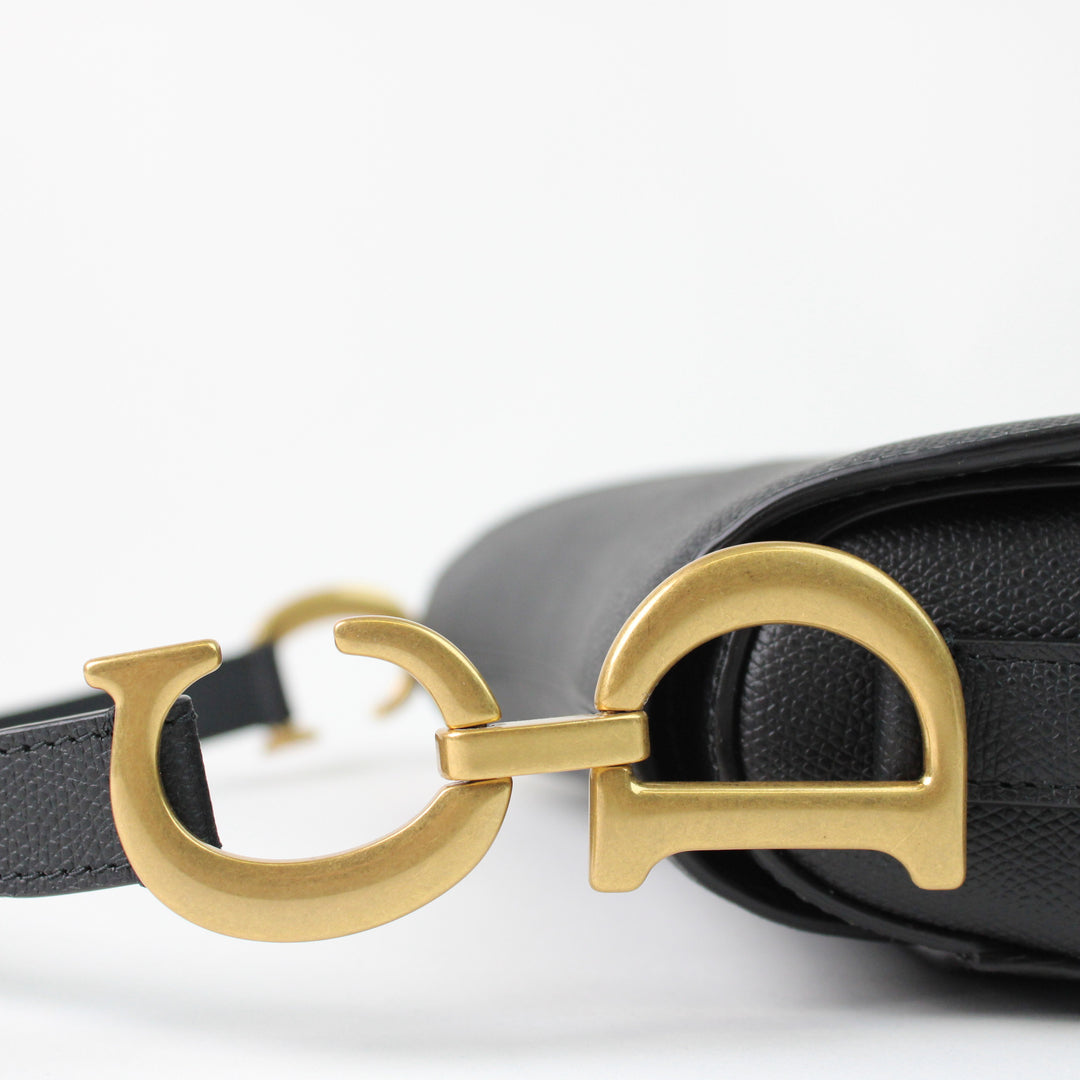 Christian Dior Saddle media