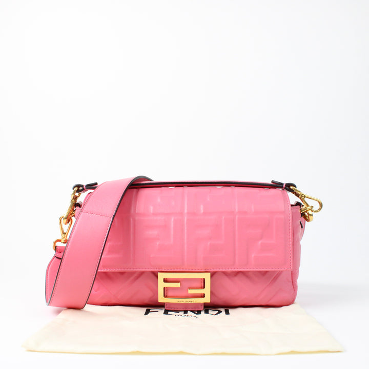 Fendi Baguette Media