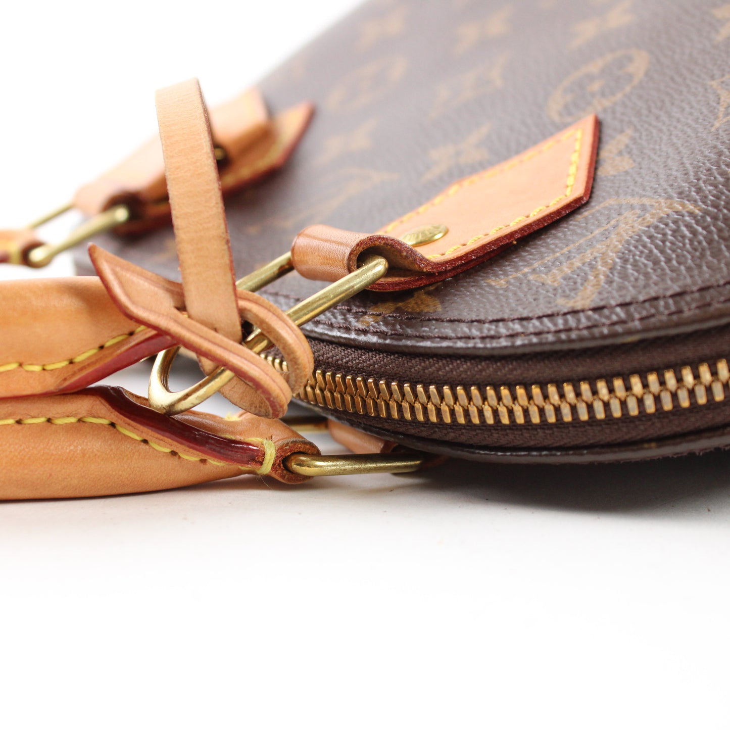 Louis Vuitton Alma BB Monogram