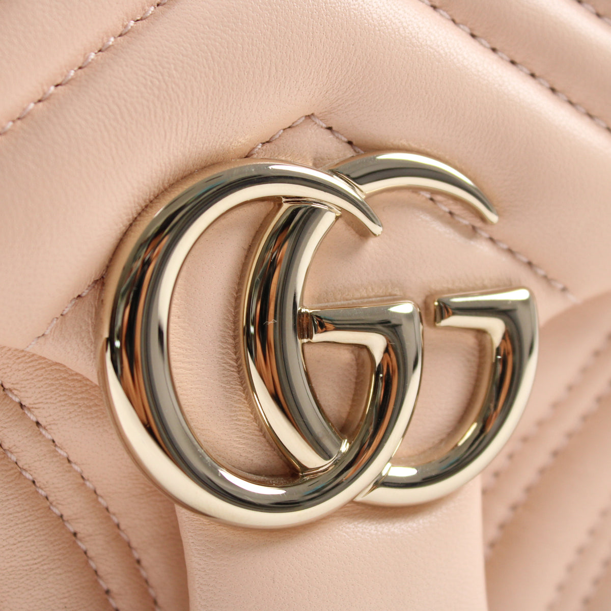 Gucci GG Marmont Piccola