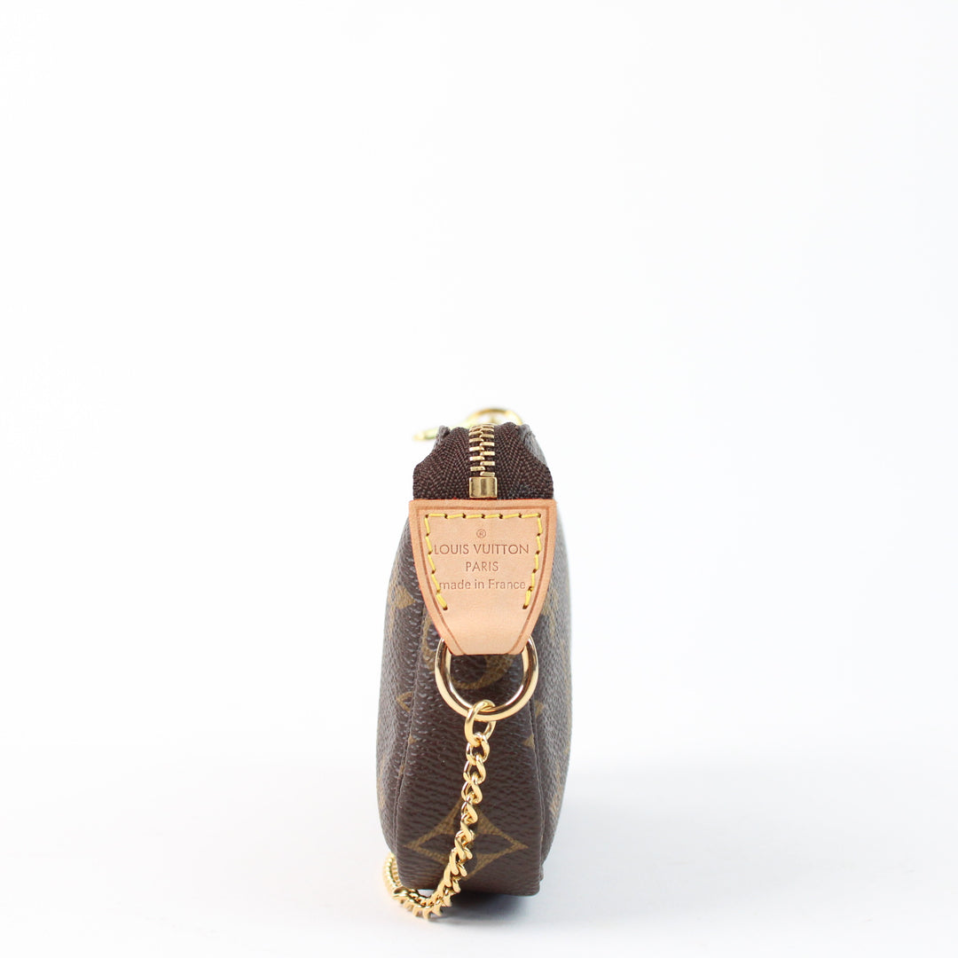 Louis Vuitton Pochette Accessories Mini