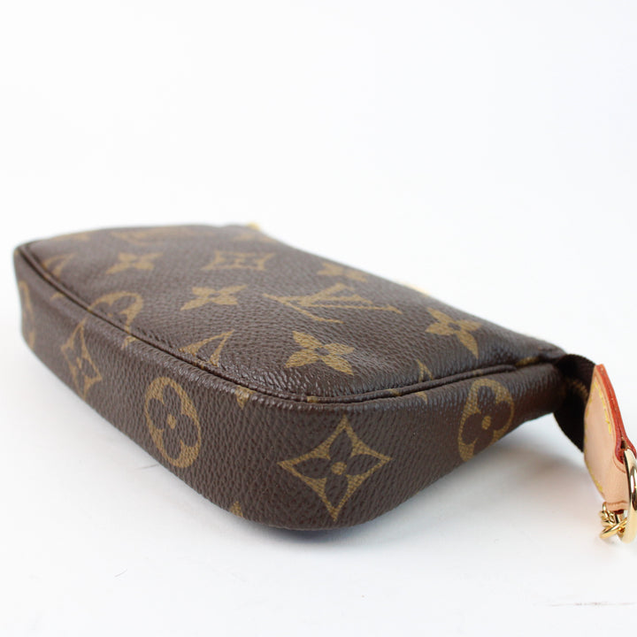 Louis Vuitton Pochette Accessories Mini