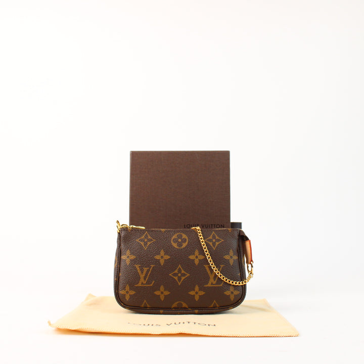 Louis Vuitton Pochette Accessories Mini
