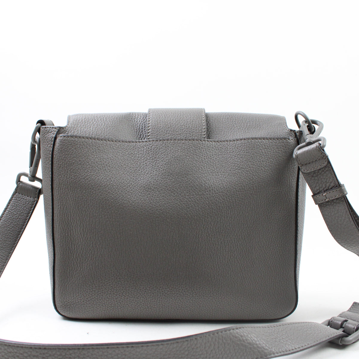 Fendi Baguette Messenger Media