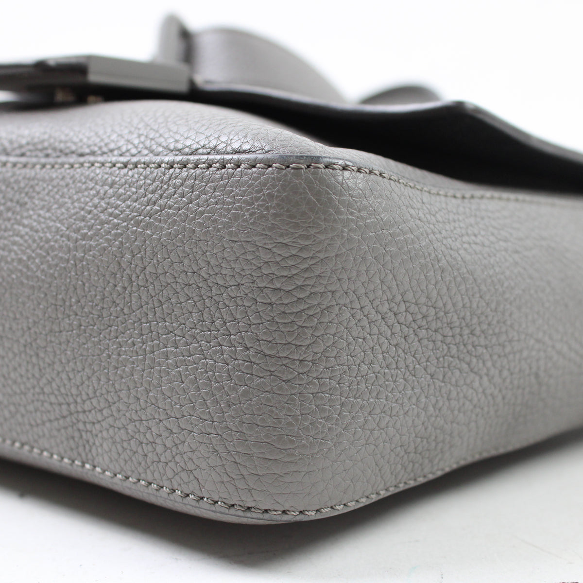 Fendi Baguette Messenger Media