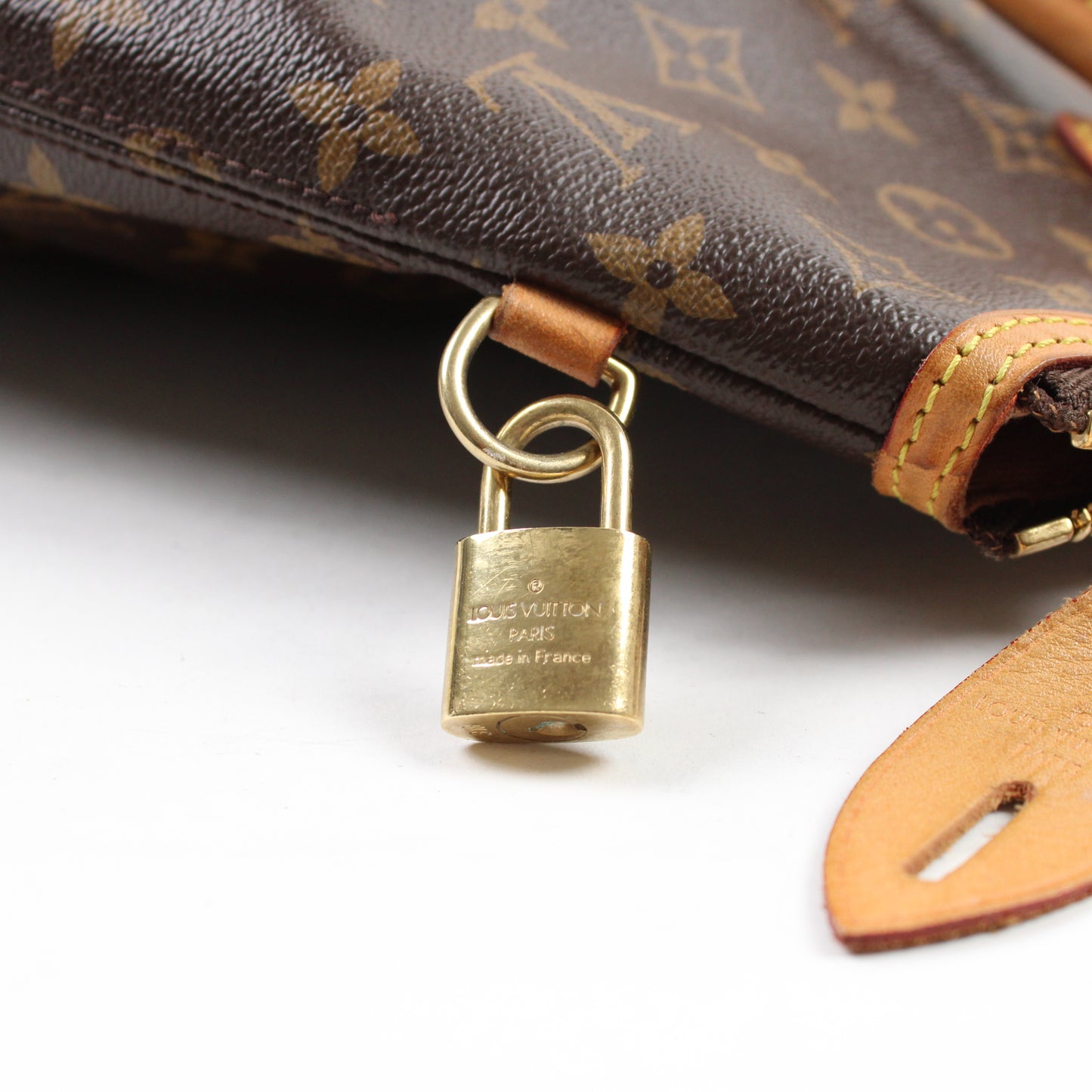 Louis Vuitton Lockit Gm