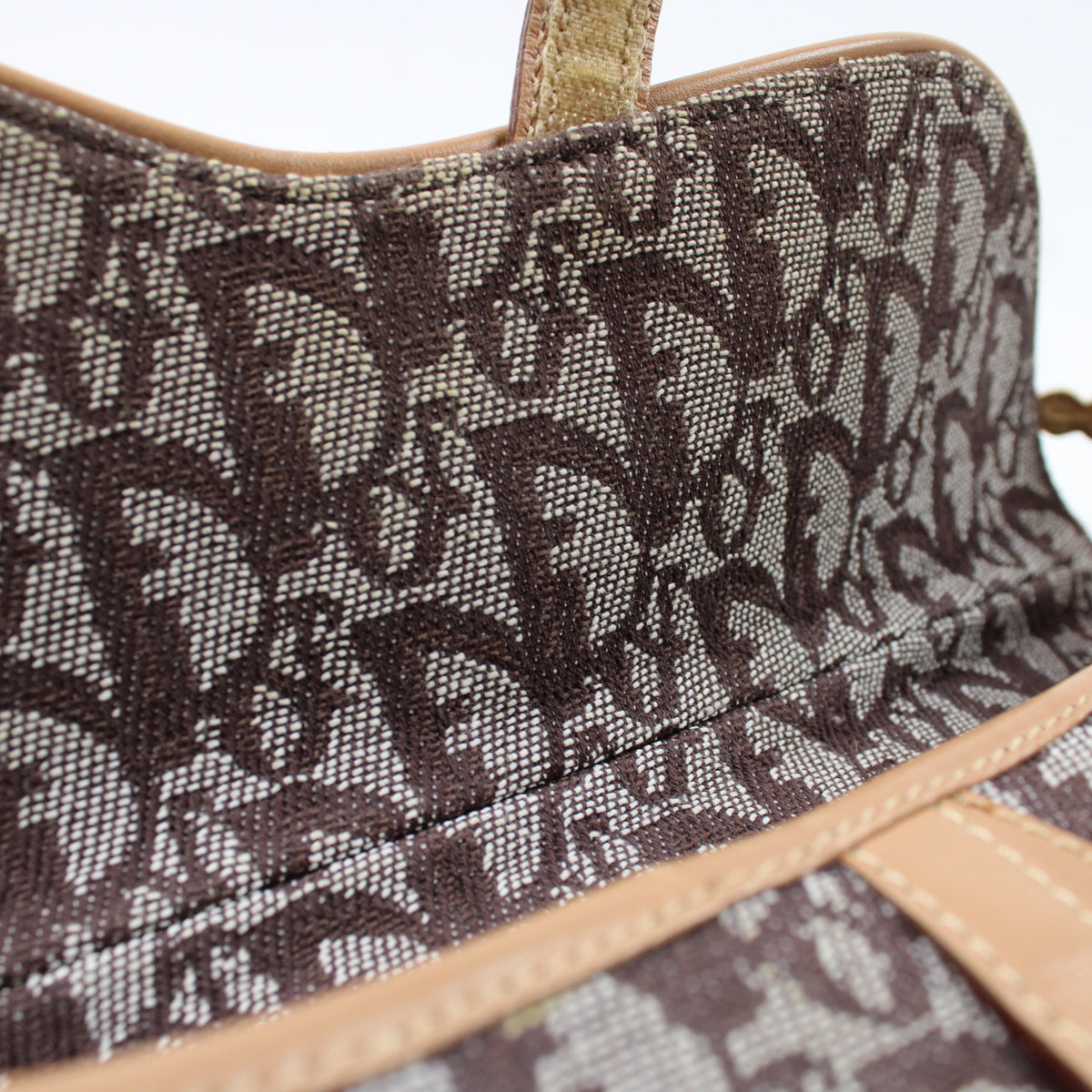 Christian Dior Saddle Media Vintage