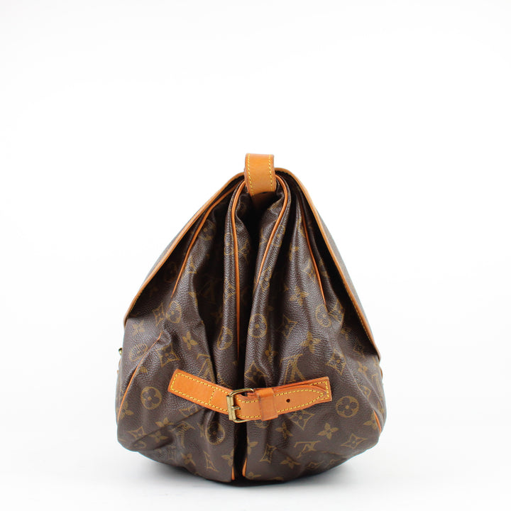Louis Vuitton Saumur