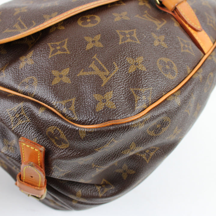 Louis Vuitton Saumur