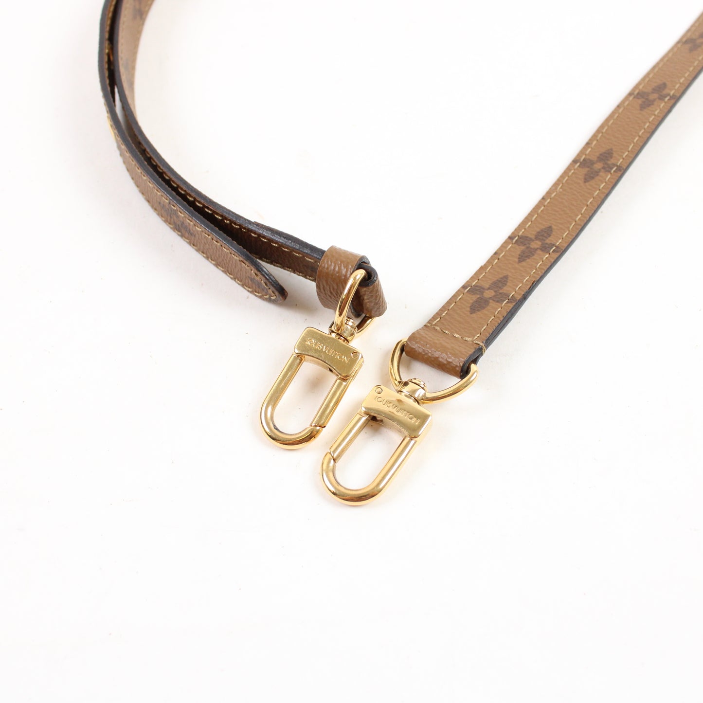 Louis Vuitton Pochette Metis Reverse