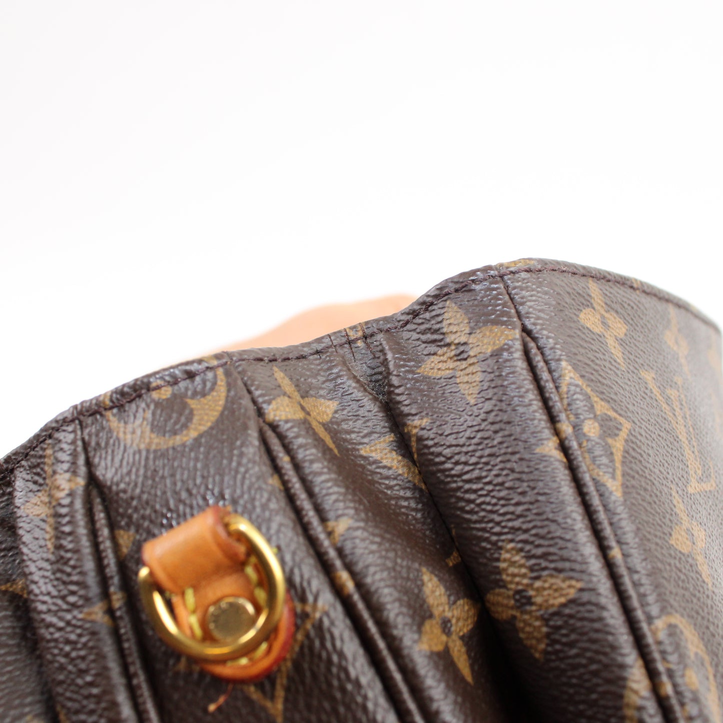 Louis Vuitton Pochette Metis Monogram