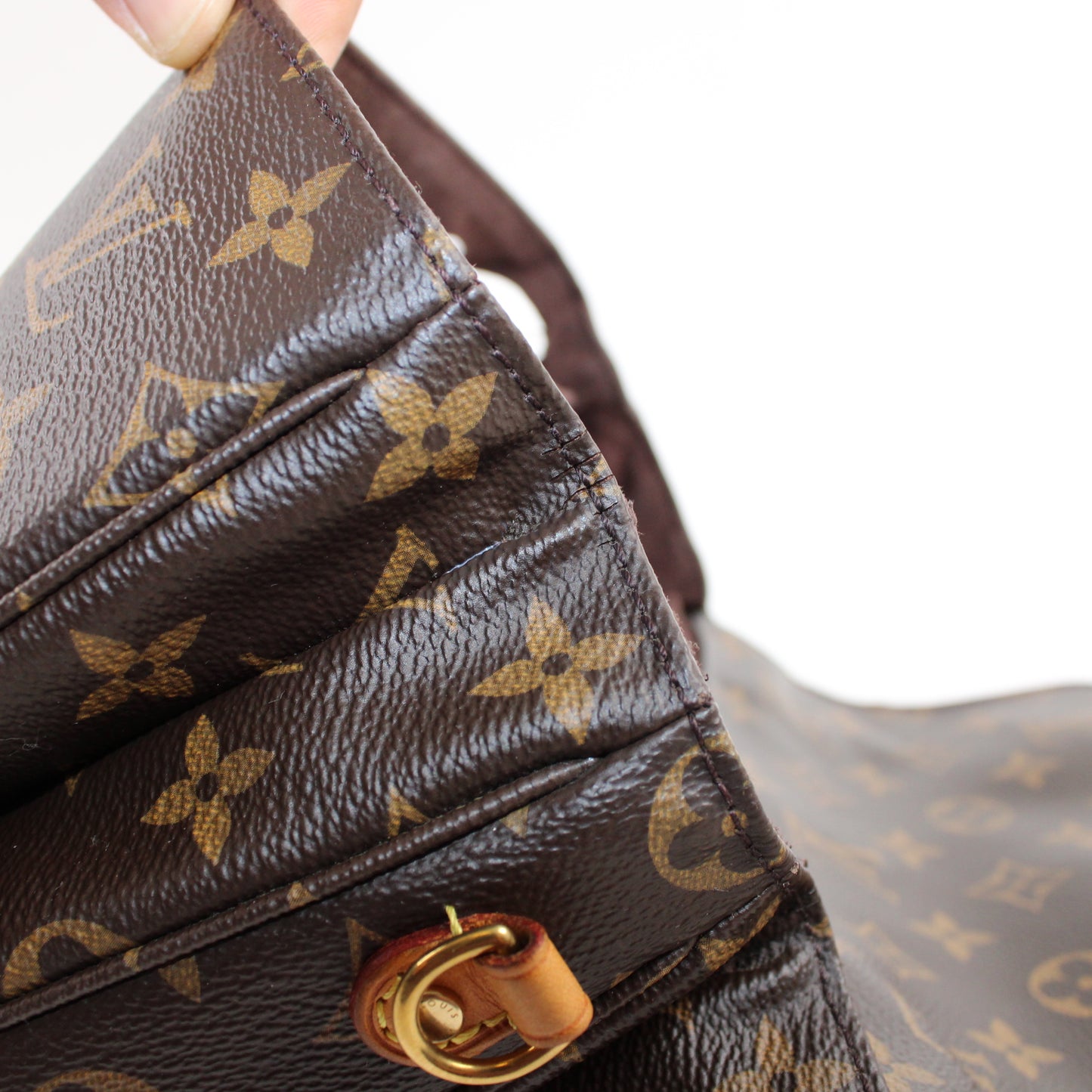 Louis Vuitton Pochette Metis Monogram