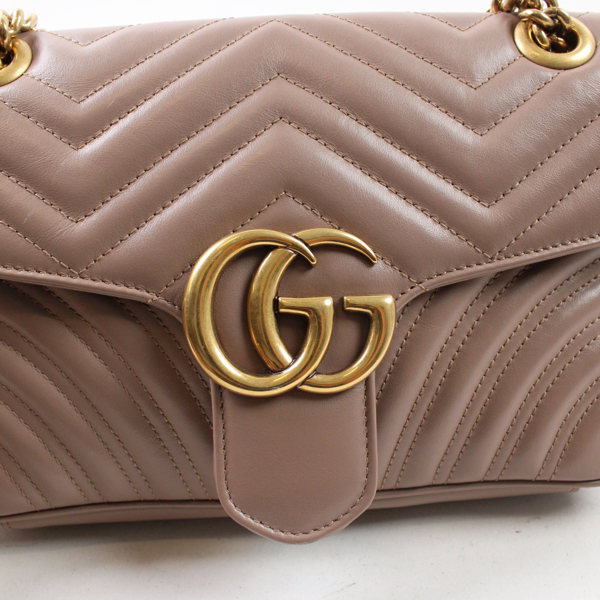 Gucci GG Marmont Media