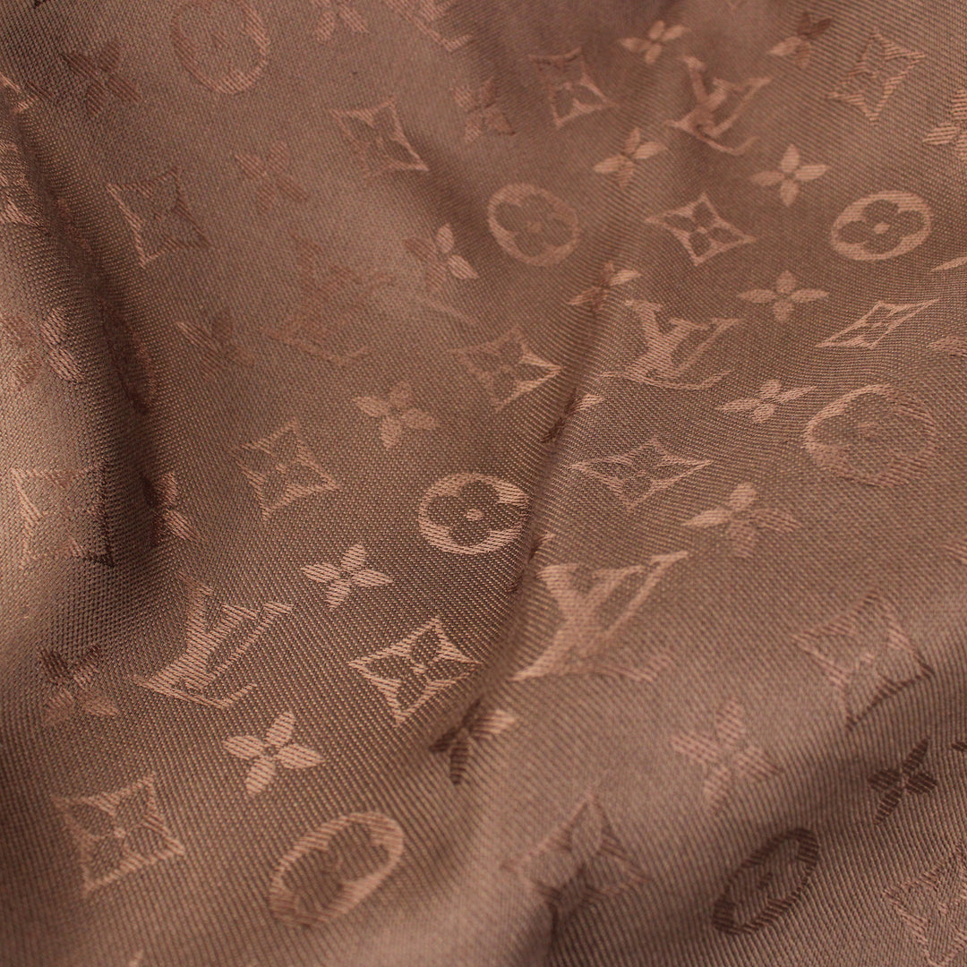 Louis Vuitton Scialle Monogram M77357