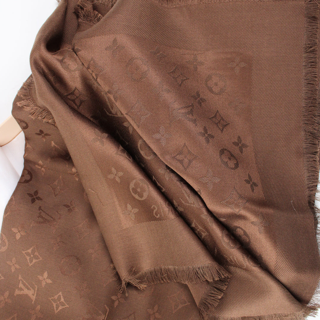 Louis Vuitton Scialle Monogram M77357