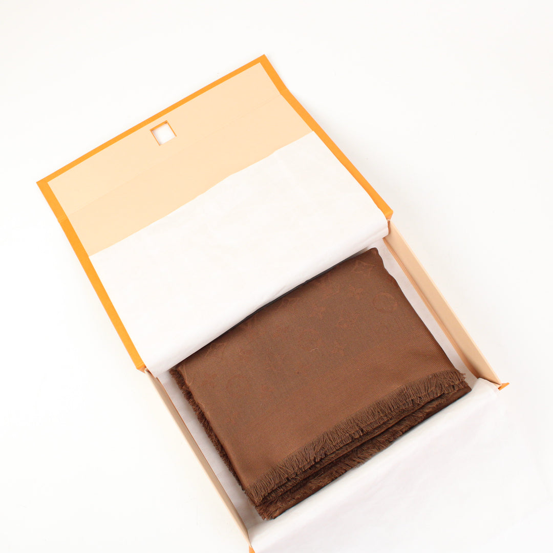Louis Vuitton Scialle Monogram M77357