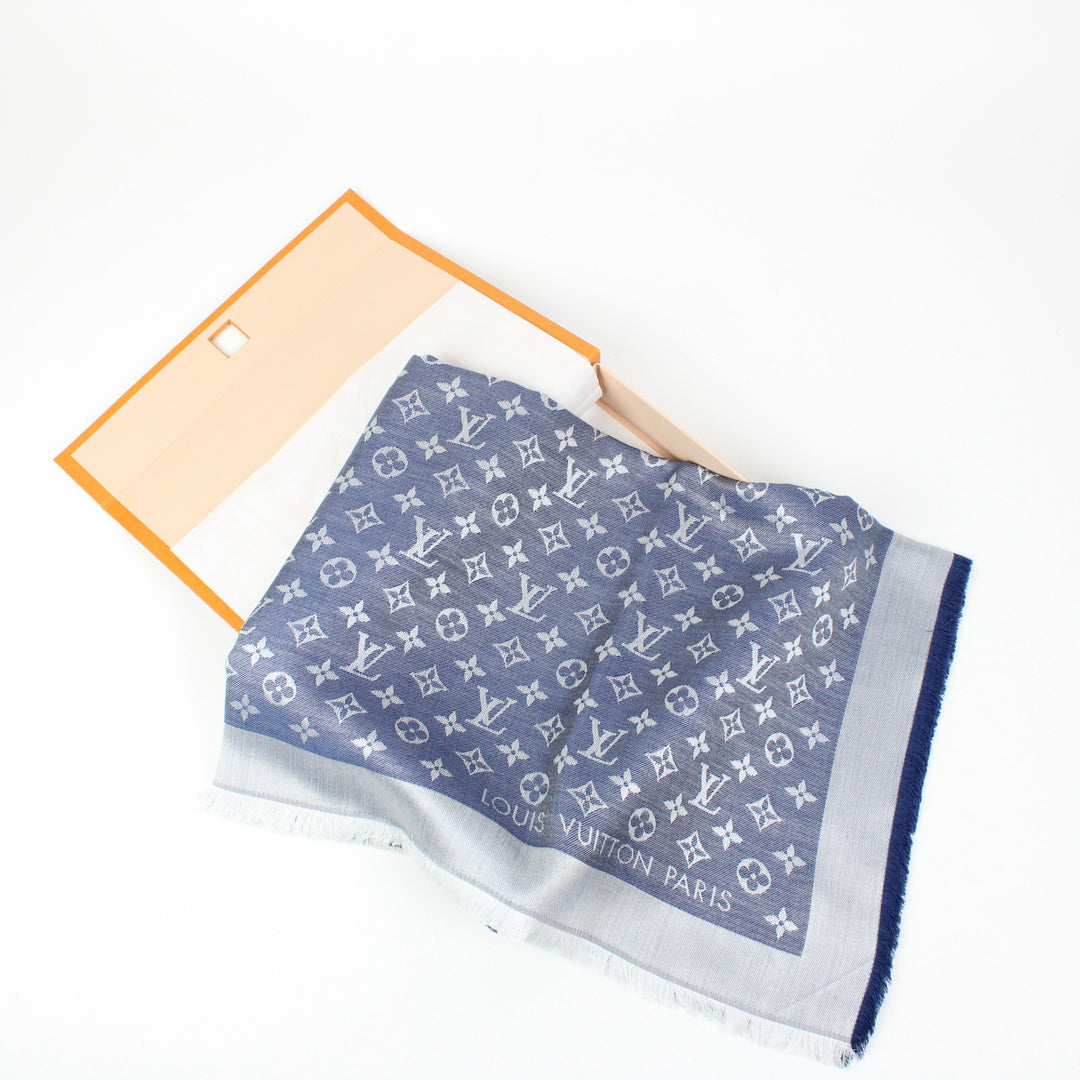 Louis Vuitton Scialle Monogram M71376