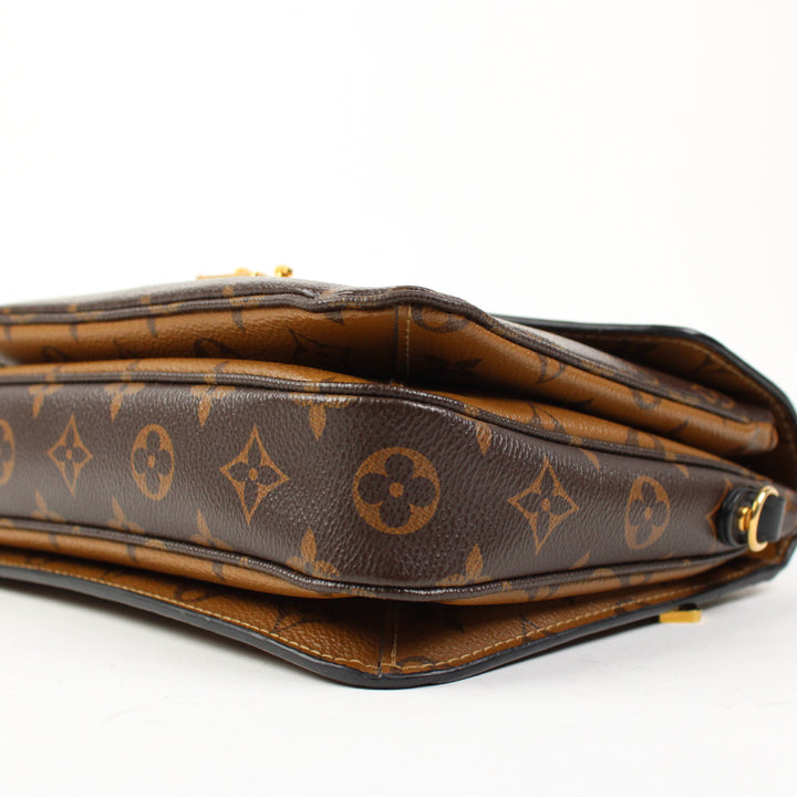 Louis Vuitton  Pochette Mètis Reverse