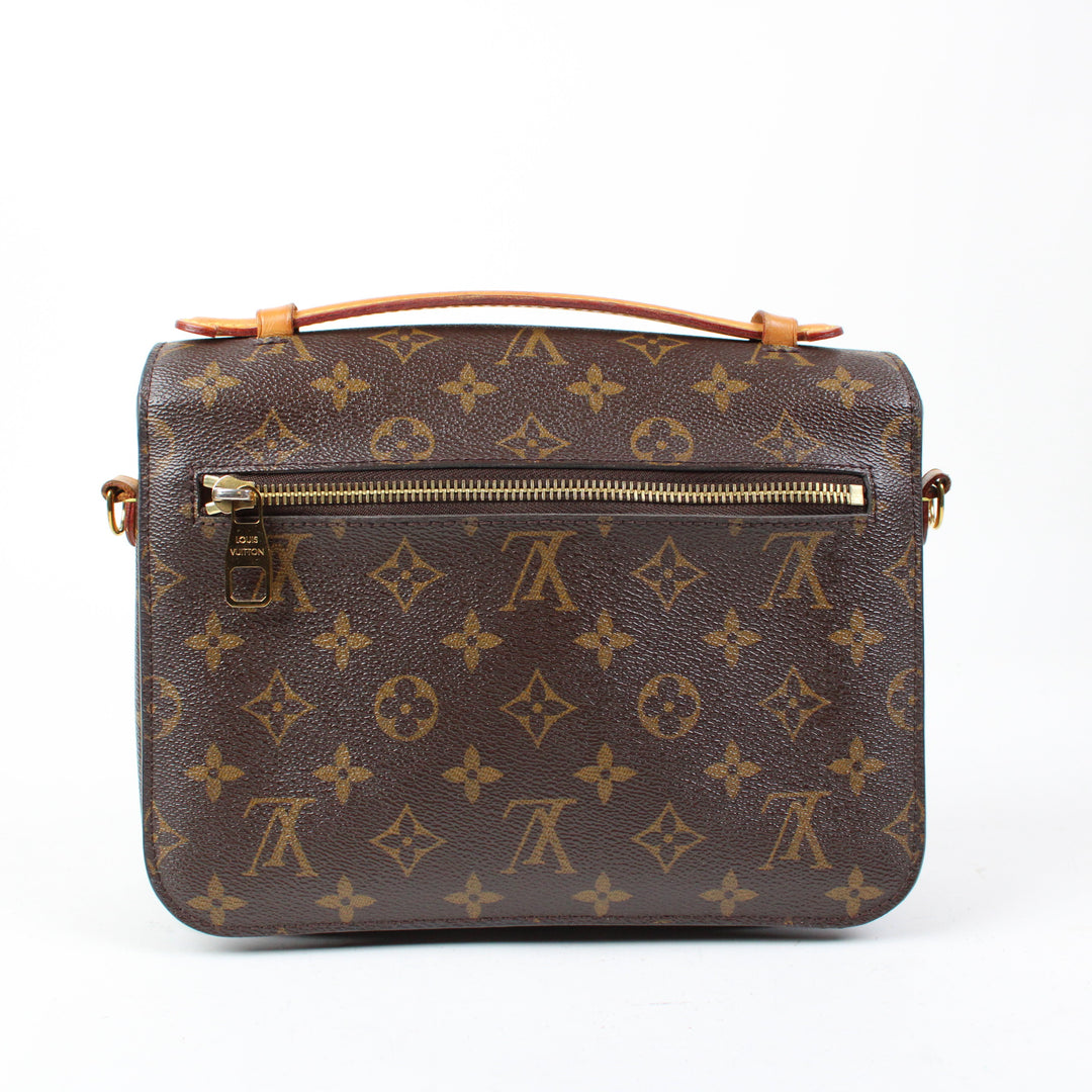 Louis Vuitton Pochette Mètis