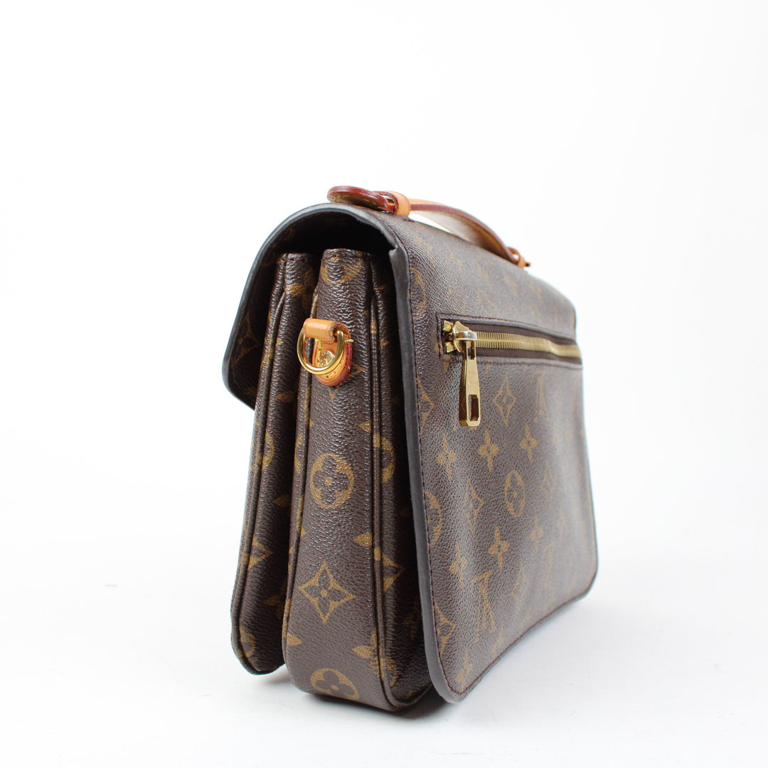 Louis Vuitton Pochette Mètis