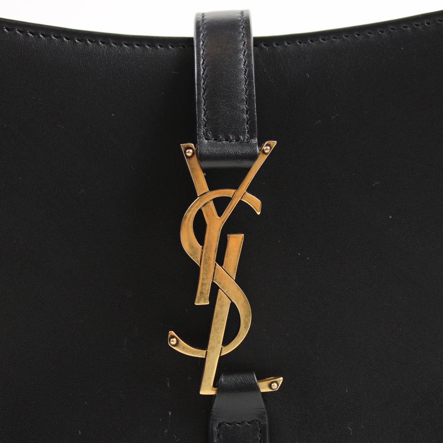 Saint Laurent Le 5 à 7