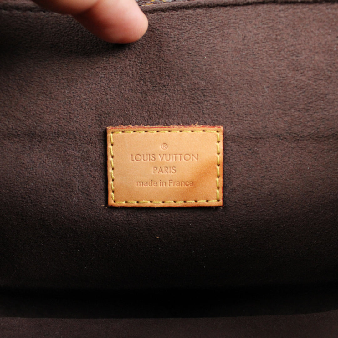 Louis Vuitton Pochette Mètis