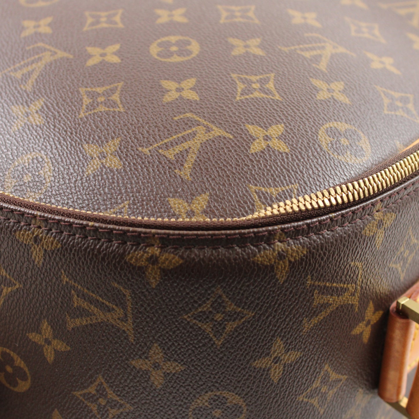 Louis Vuitton Packall Monogram