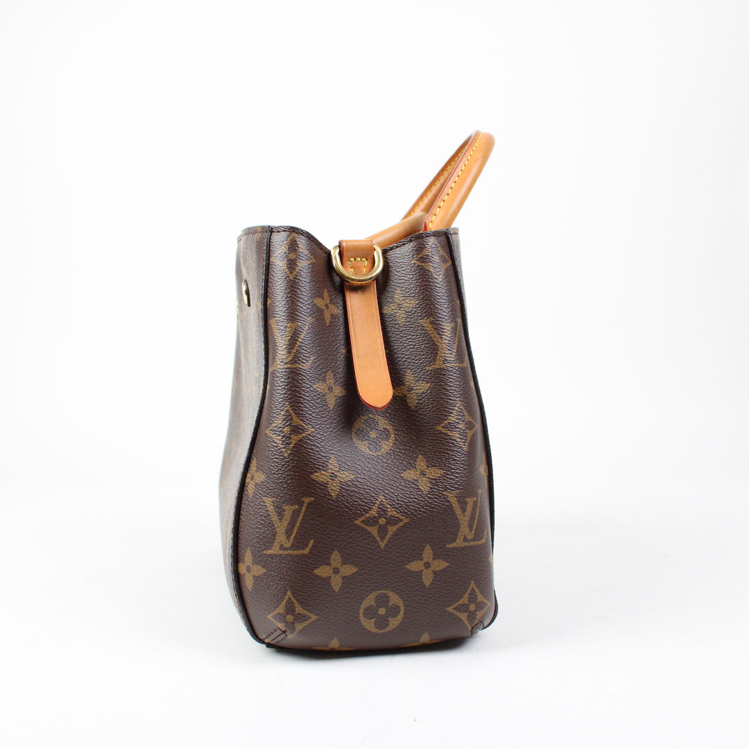 Louis Vuitton Montaigne BB