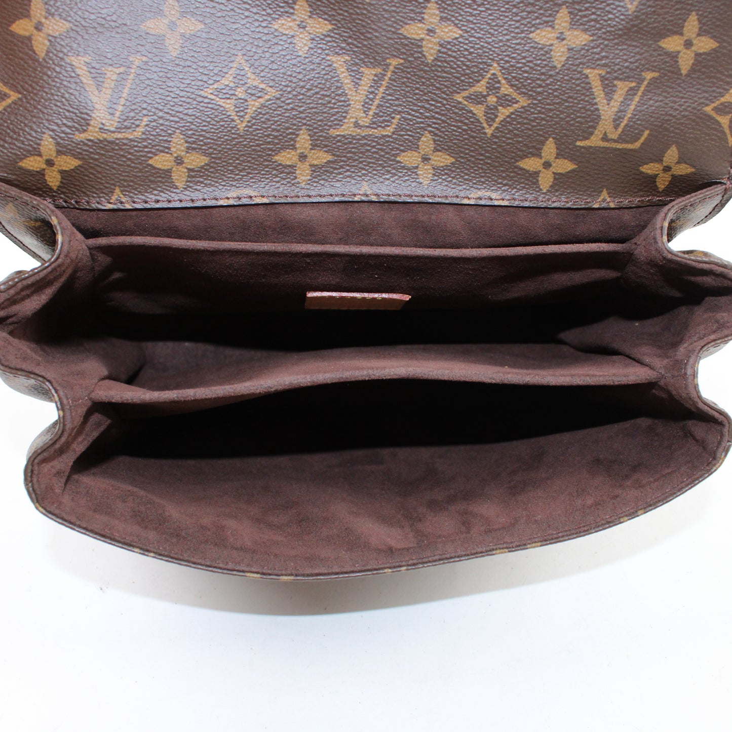Louis Vuitton Pochette Metis In Monogram